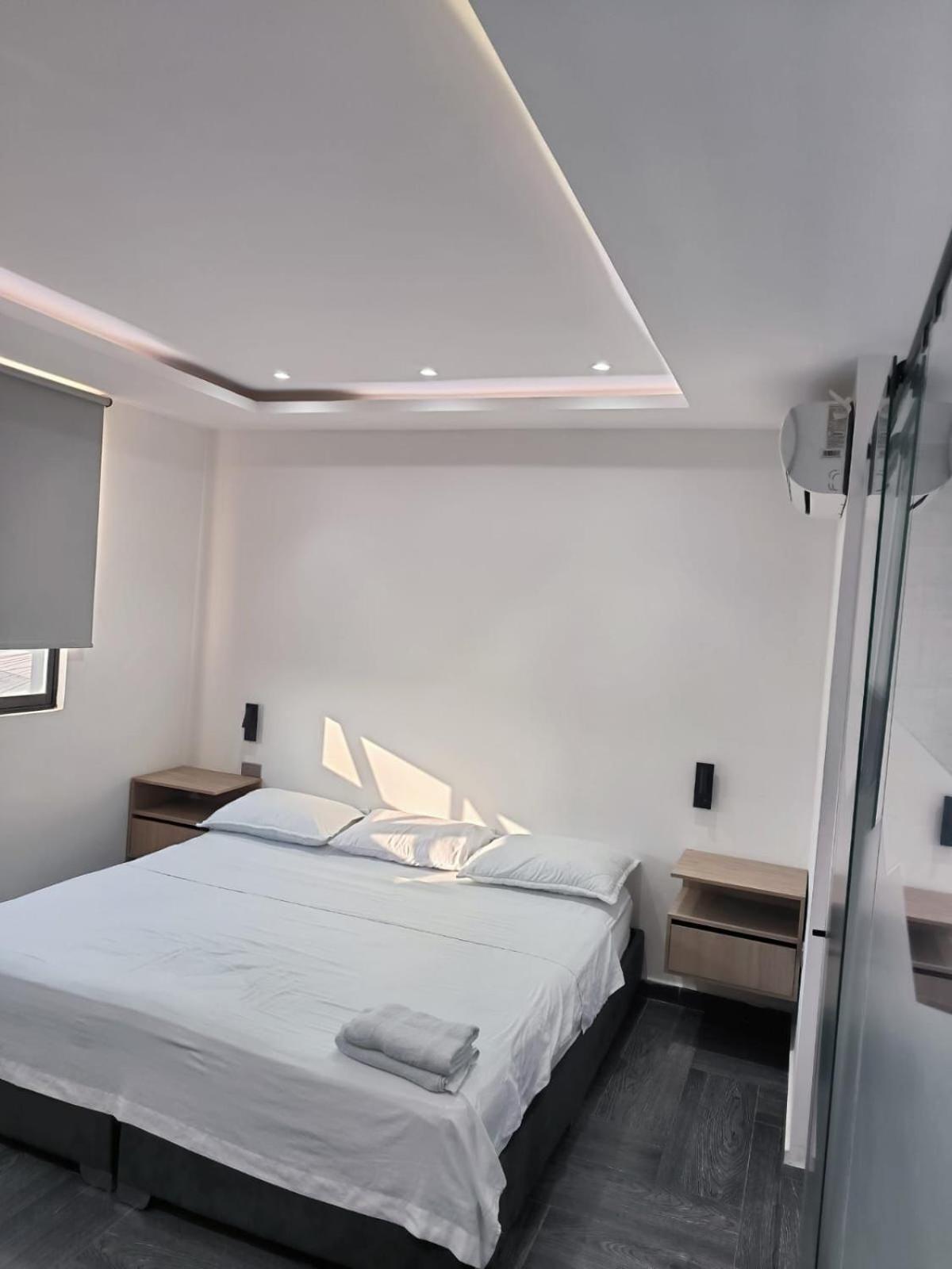Sky Towers Hotel กูกูตา ภายนอก รูปภาพ